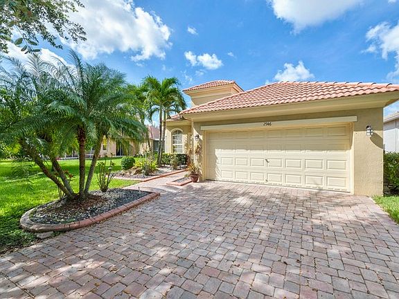2946 SW 133 Avenue, Miramar, FL 33027