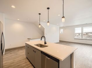 19290 E 59th Ave #402, Denver, CO 80249
