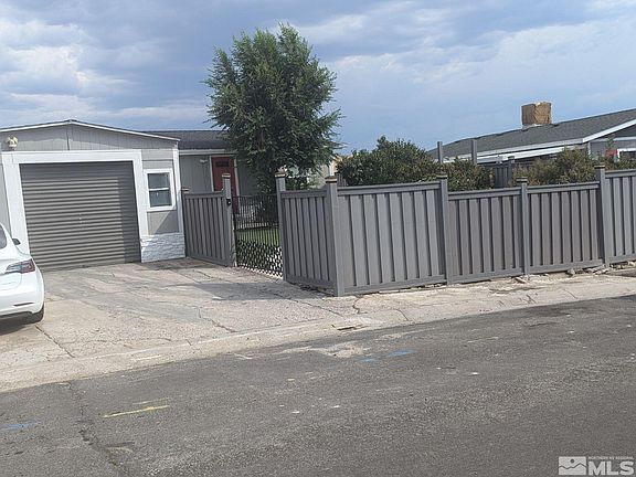 3rd image of 305 Sugar Hill Dr