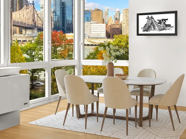 415 Main Street image 9 of 15