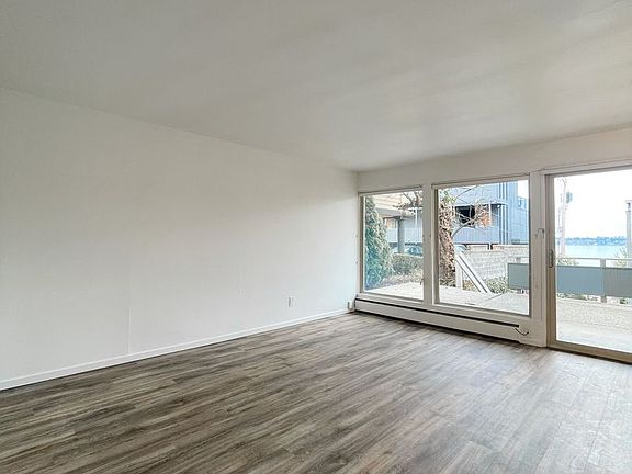 5th image of 407 2nd St S #13