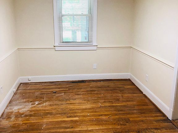 4th image of 807 Belt Blvd