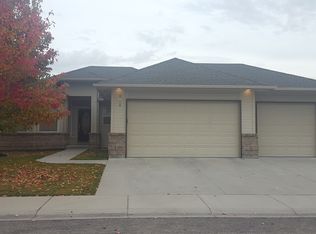 2016 W Red Feather Way, Meridian, ID 83646