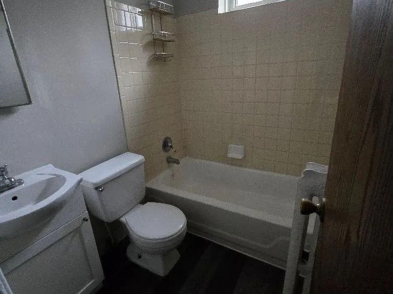 The Richmond — Photo 10