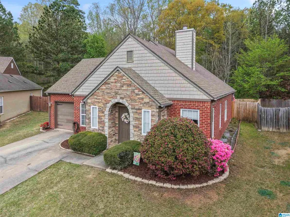 108 Chesser Ln, Chelsea, AL 35043