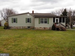 873 Peters Mountain Rd, Dauphin, PA 17018