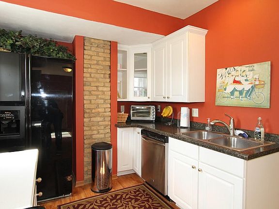 More Kitchen