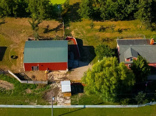 10698 Highway 17 W, Baxter, IA 50168