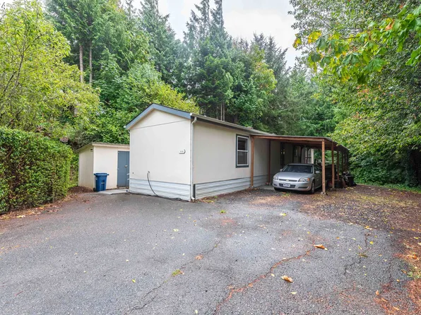 1050 N Cedar Point Rd Space B18, Coquille, OR 97423