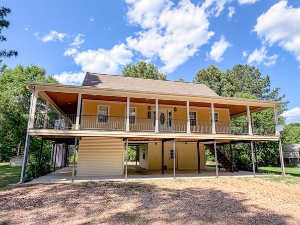 505 Waterway Dr