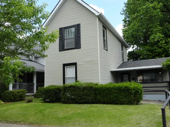 629 N East St, Greenfield, IN 46140