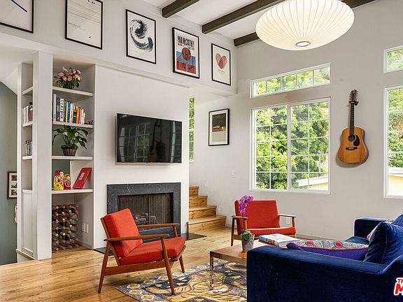 4th image of 9809 Easton Dr