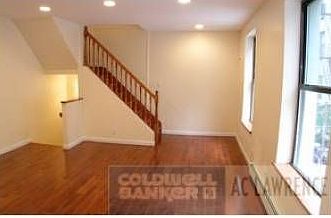 2nd image of 419 W 47th St APT F6