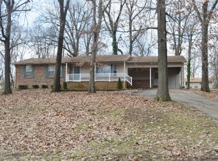 904 Albert St, Dexter, MO 63841