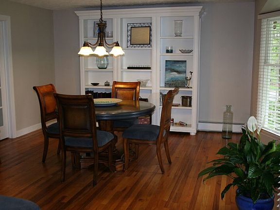 4th image of 26 Woodland Dr