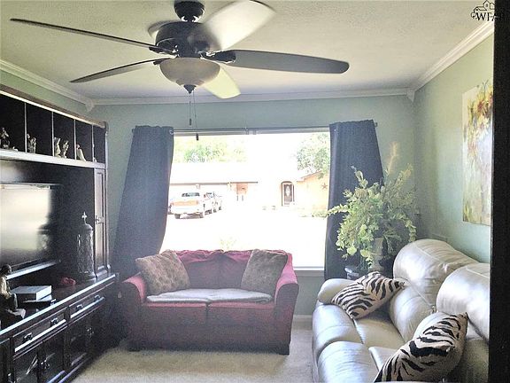 3rd image of 4209 Prince Edward Dr