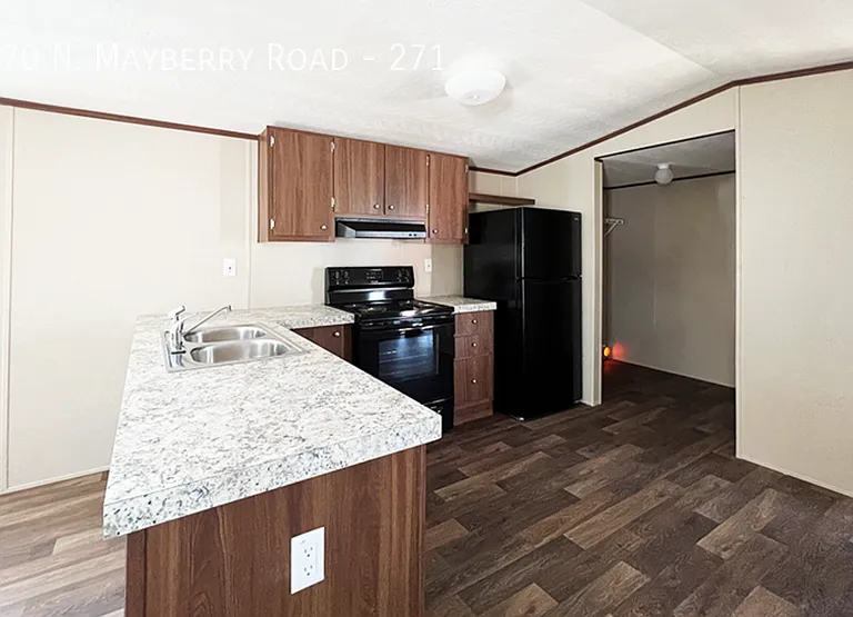 4770 N Mayberry Rd #271 — Photo 8