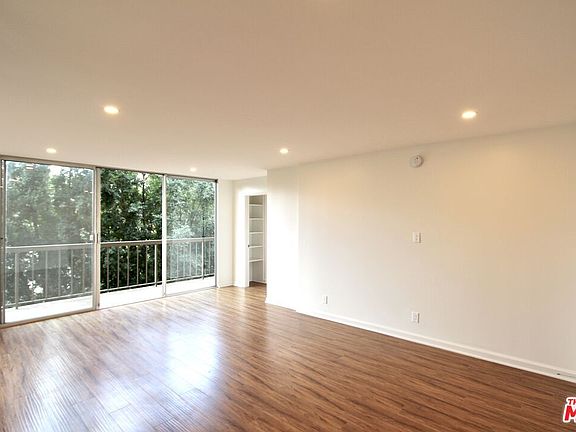 3rd image of 10747 Wilshire Blvd APT 608