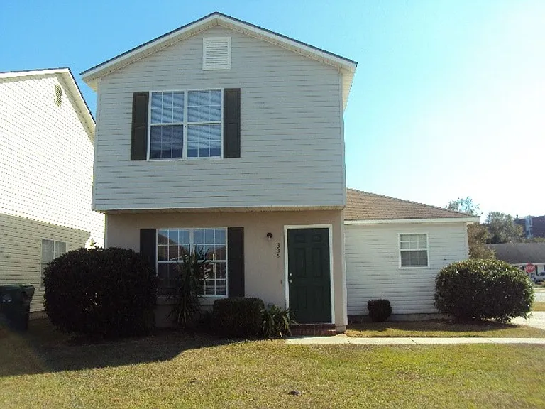335 Brookfield Rd — Photo 1