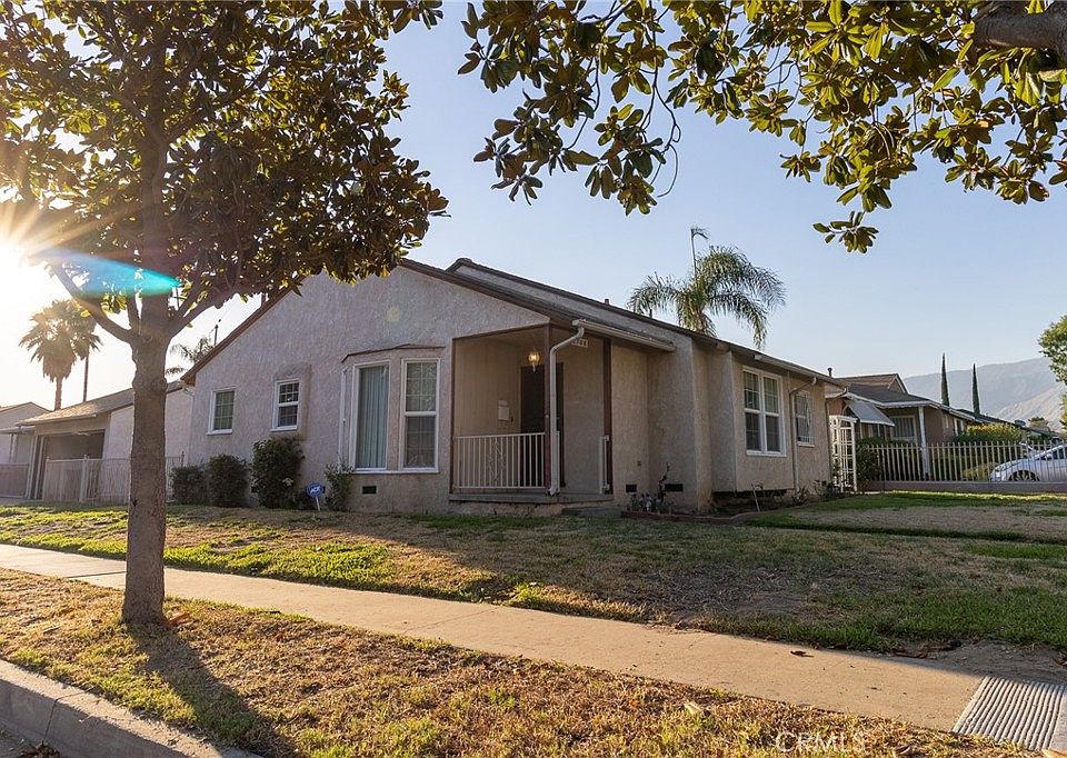 1st image of 2706 Lawrence Ave