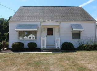 1004 Gardner Blvd, Barberton, OH