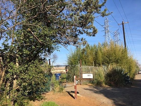 2nd image of 9071 Alder Ave
