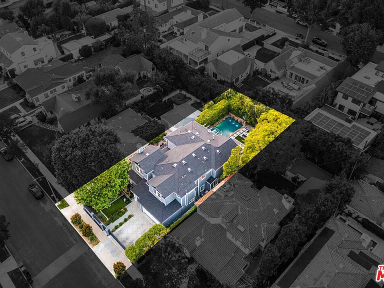 10515 Whipple St — Photo 48