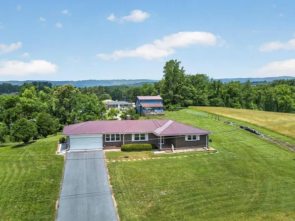235 Windmere Ln, Marion, VA 24354