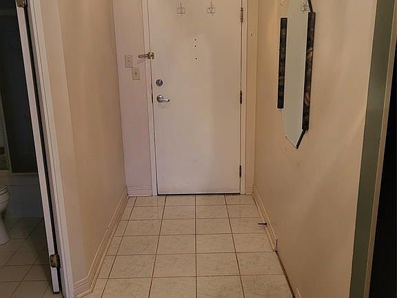 3rd image of 75 Riverside Dr E #1707