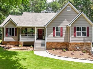 24 Walnut Ln NE, Cartersville, GA 30121