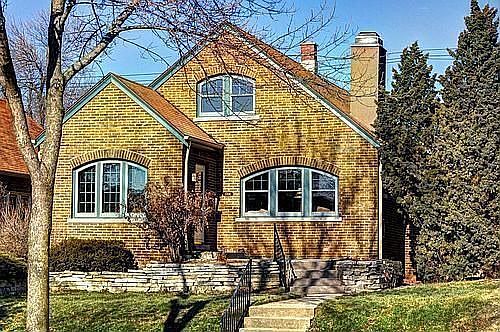 1st image of 1704 E Newton Ave