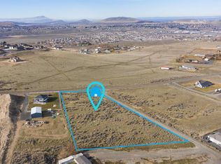 Clodfelter Rd, Kennewick, WA 99338