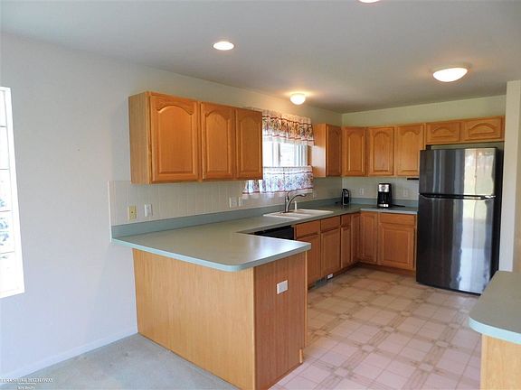 5th image of 3063 Brysons Cove Dr