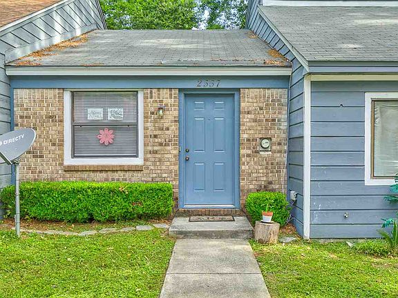 4th image of 2337 Sandpiper St