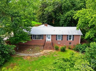 466 Shiloh Church Rd, Hickory, NC 28601