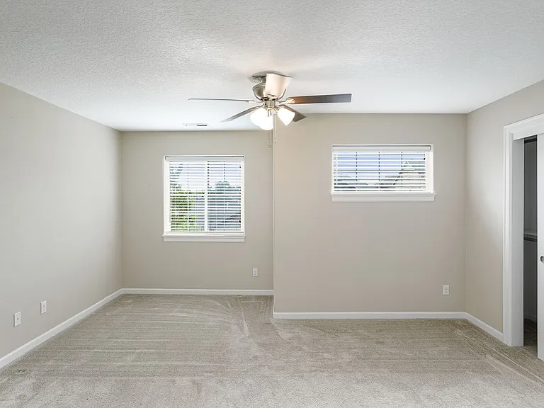 2643 Andrew Ave NW — Photo 58