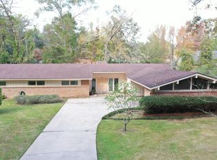 925 Cherry Ln, Laurel, MS 39440