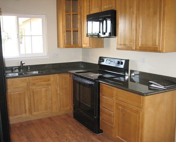 2nd image of 3650 Riverview Dr