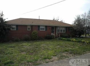 161 Church St, Mc Ewen, TN 37101
