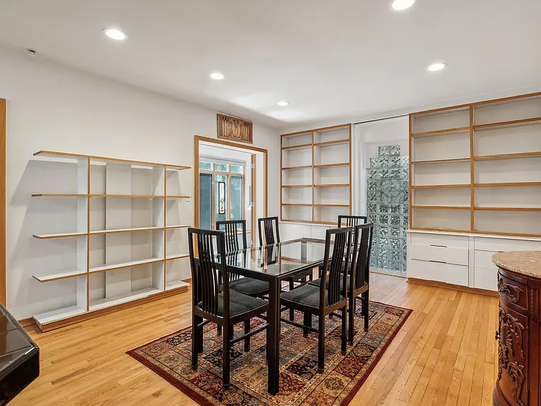 7305 Hopkins Ave — Photo 7