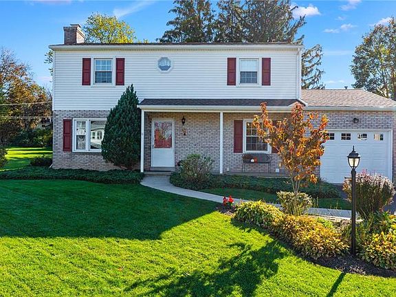 952 Donald Dr Emmaus Pa 18049 Mls 682323 Zillow