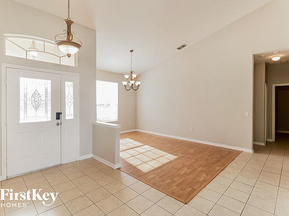 3rd image of 6747 Hartsworth Dr