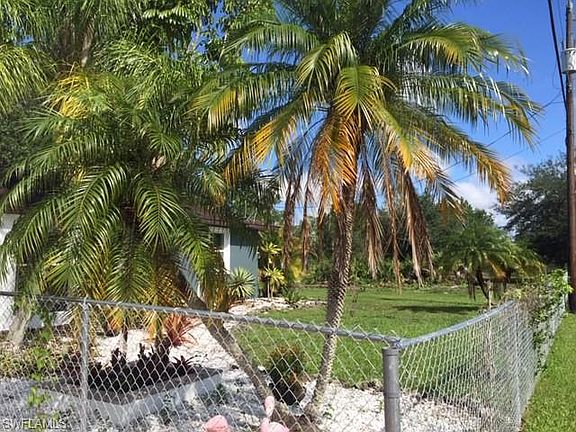 2nd image of 12209 Gasparilla Ave