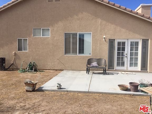 5th image of 9043 Hanford Ave