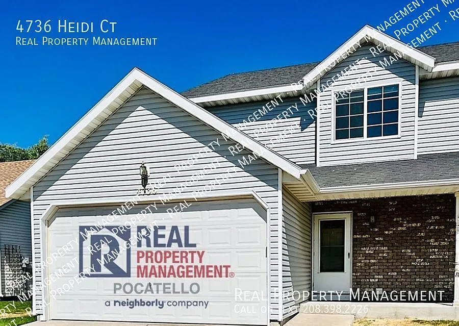 4736 Heidi Ct
