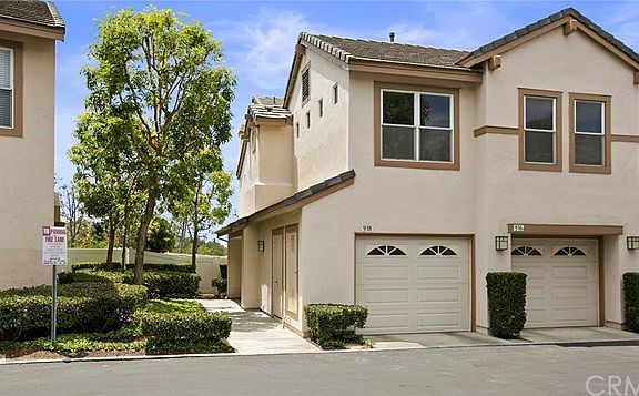 2nd image of 918 S Country Glen Way