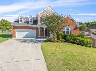 906 Clover Fields Ln, Knoxville, TN 37932