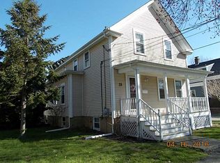 33 Richmond St, Bristol, RI 02809