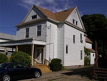 2nd image of 457 E 6th St