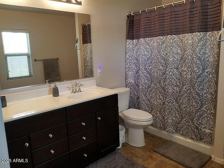 40250 W Green Ct — Photo 21